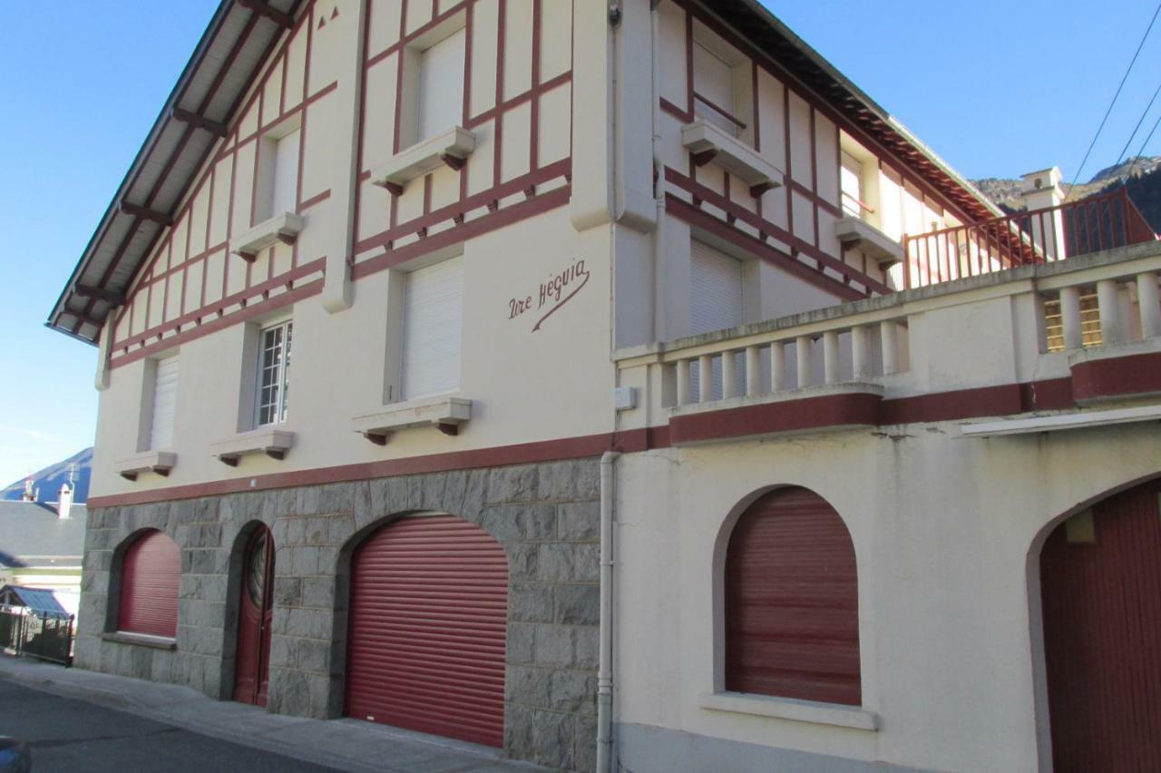 Appartement Cauterets Exteriör bild
