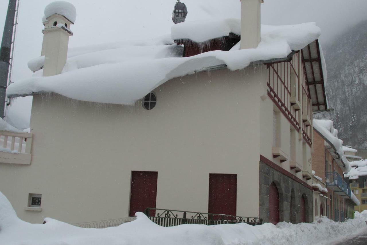 Appartement Cauterets Exteriör bild